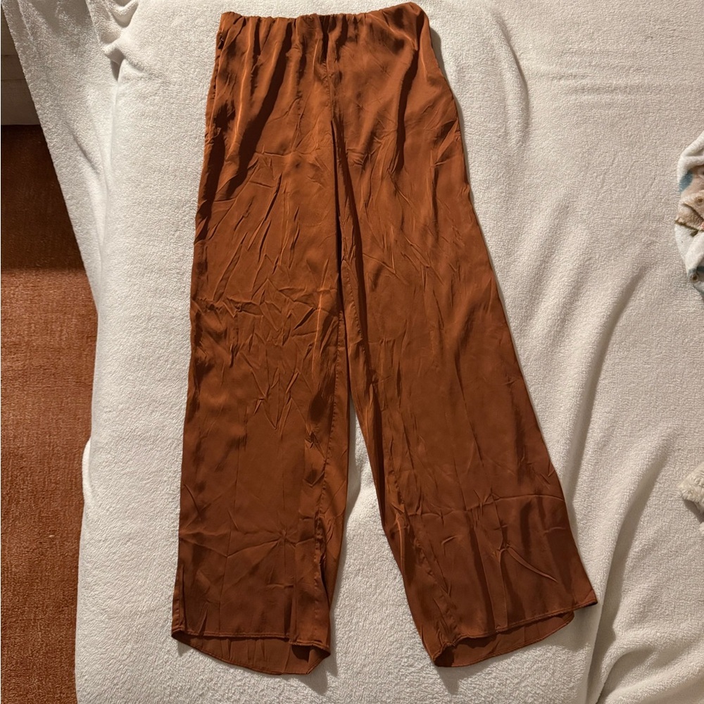 Good American silk pull on pant